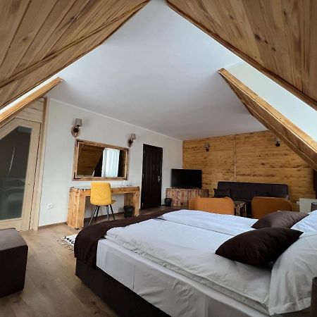 Nicole Hotel & Restaurant Самоков Экстерьер фото