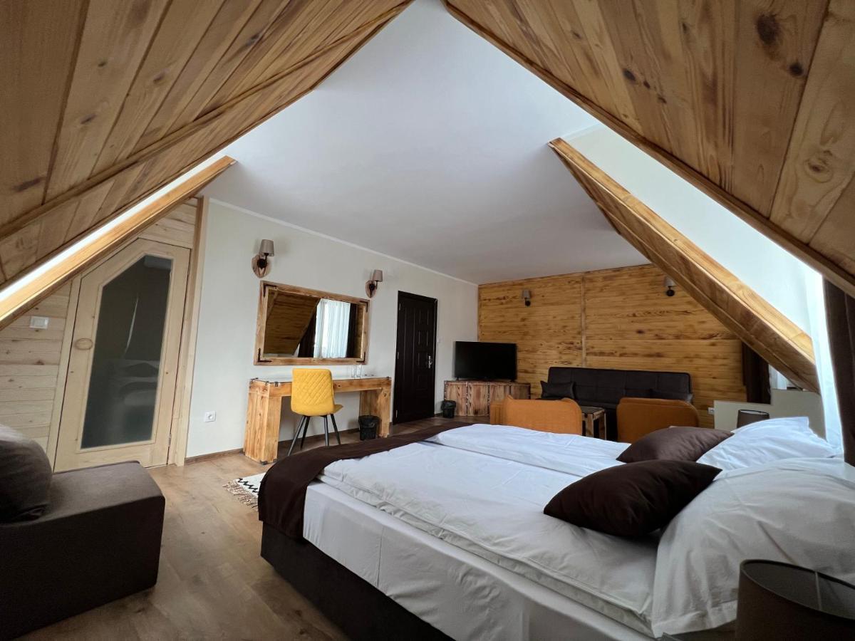 Nicole Hotel & Restaurant Самоков Экстерьер фото