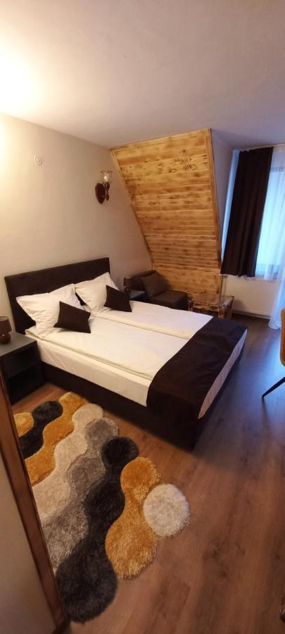 Nicole Hotel & Restaurant Самоков Экстерьер фото