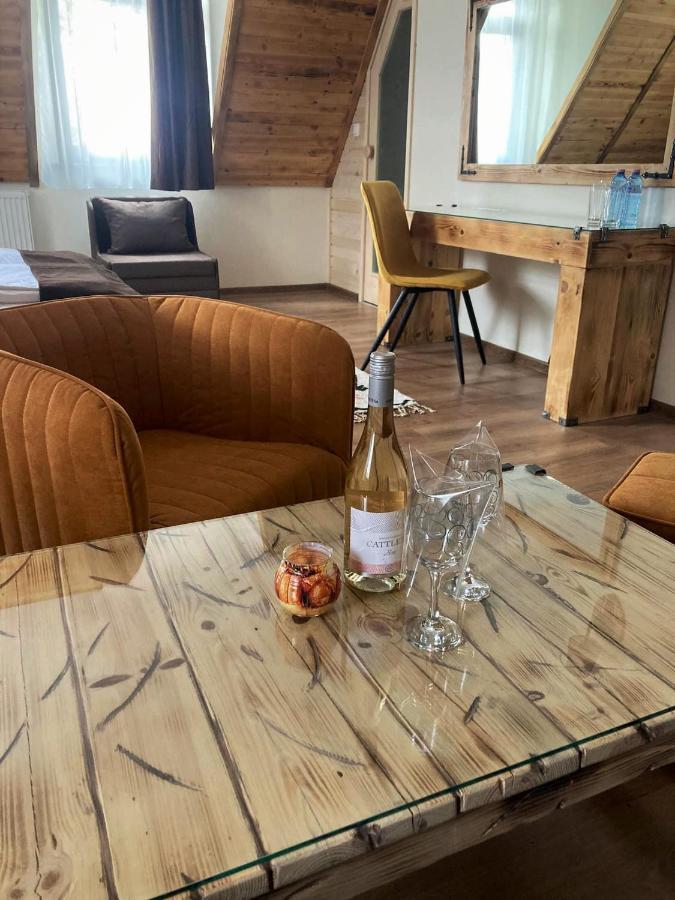 Nicole Hotel & Restaurant Самоков Экстерьер фото
